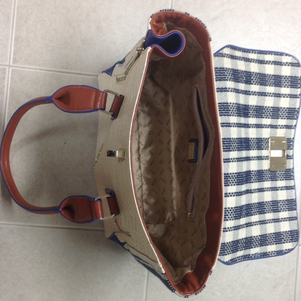 Bag - Picture 3 of 4