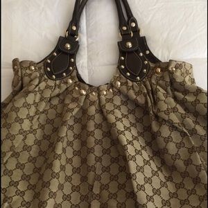 Large Gently Used Gucci Bag