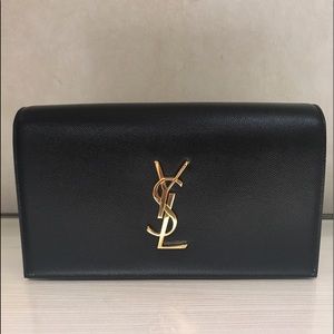 Authentic 💯 saint laurent clutch pebble leather