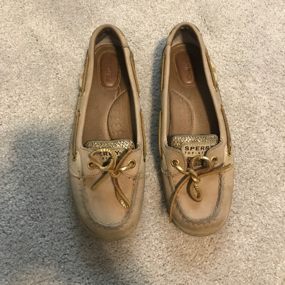 Gold Sperrys