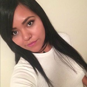 Meet your Posher, Bea