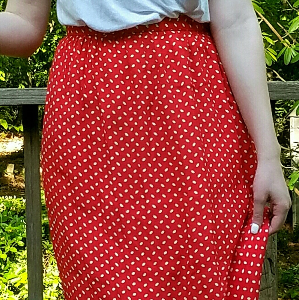 T-length Red and White Polka Dot Skirt Size M