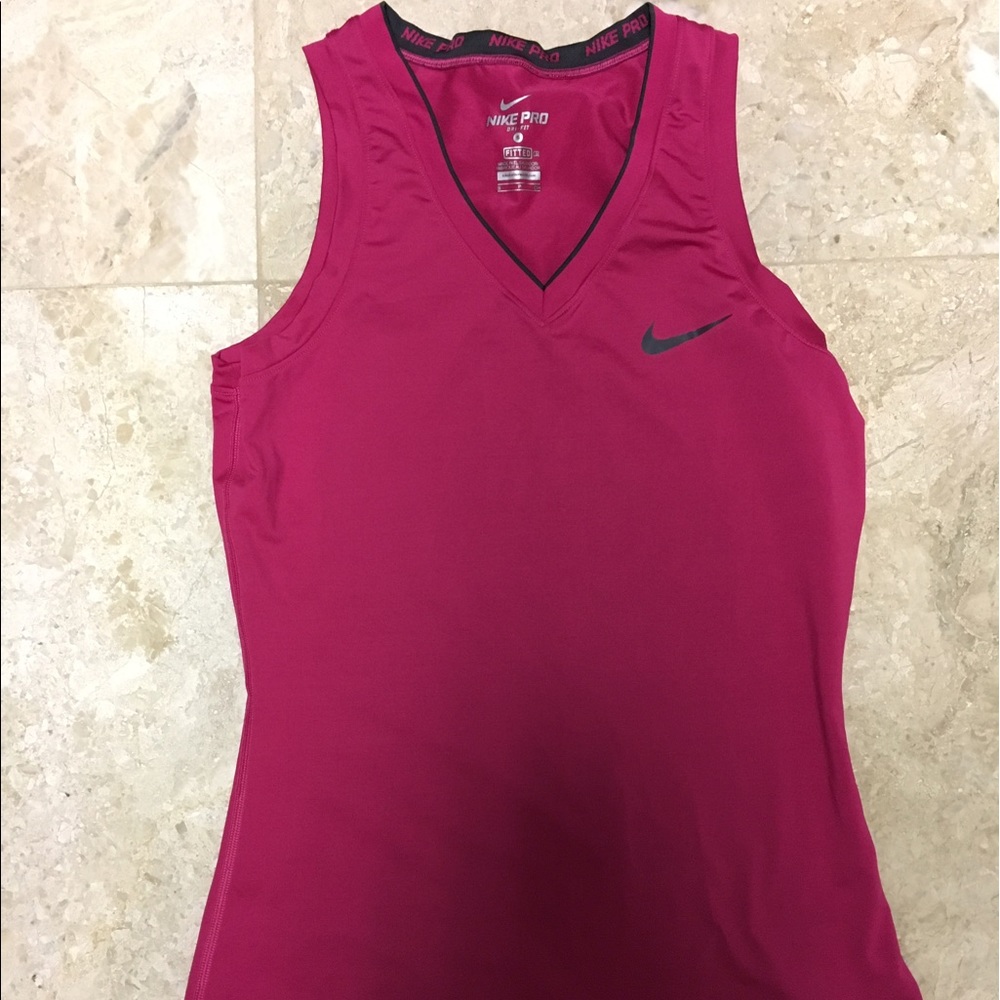 Nike Pro pink drifit fitted tank top /singlet sz S