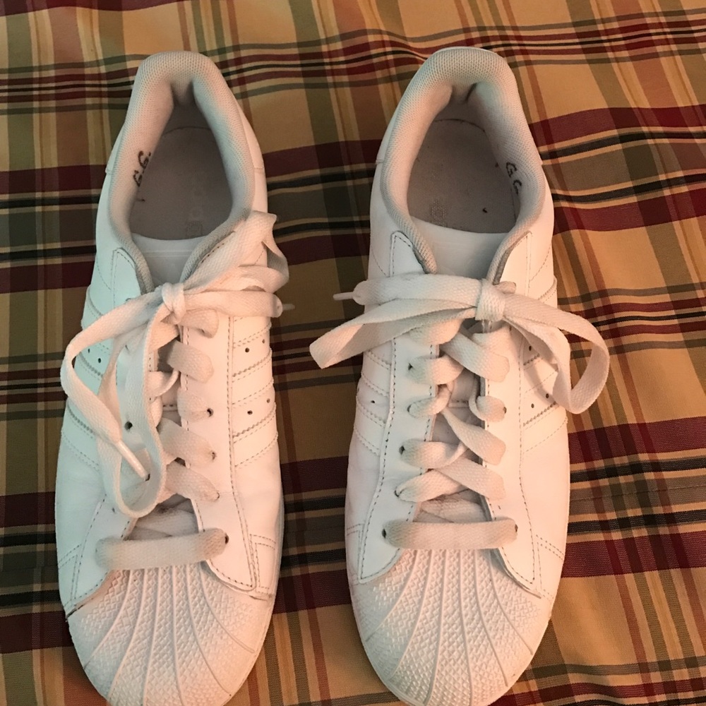 White adidas guys tennis shoes