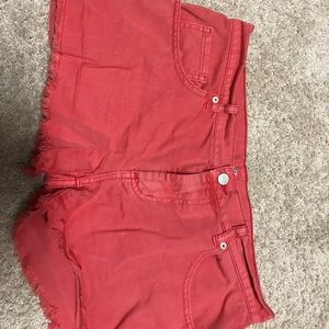 London Jean coral cut off shorts. Lovely color!