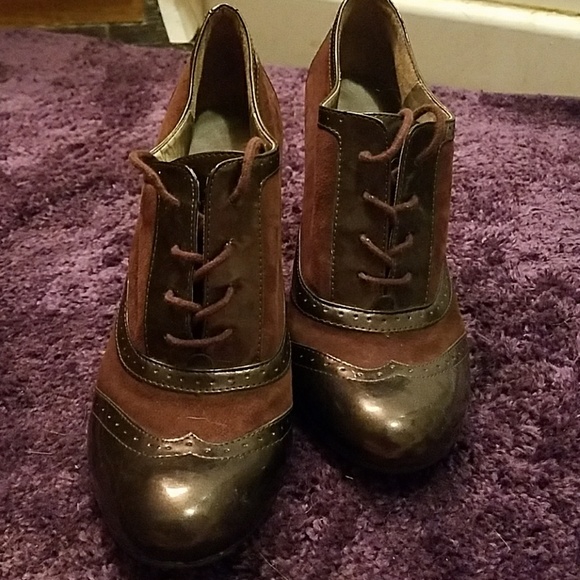 Faux Leather Heels - Picture 2 of 3