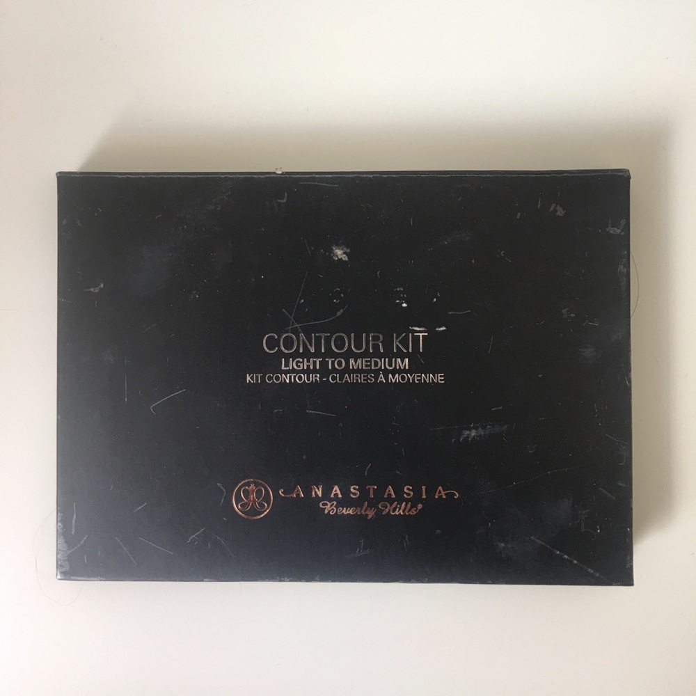 Anastasia Contour Kit Light to Medium