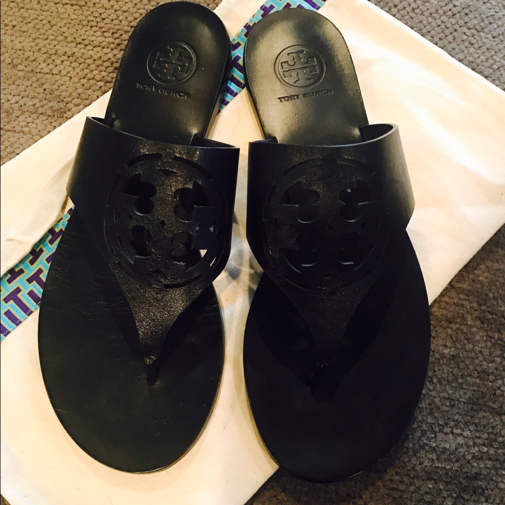 Tory burch sandals