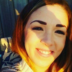 Meet your Posher, Jana