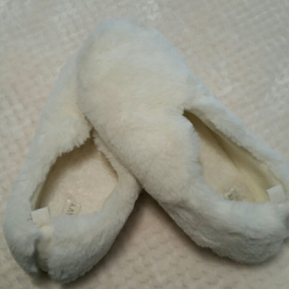 Women's Old Navy Slippers