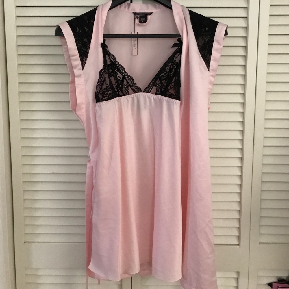 Victoria's Secret slip and robe / kimono set