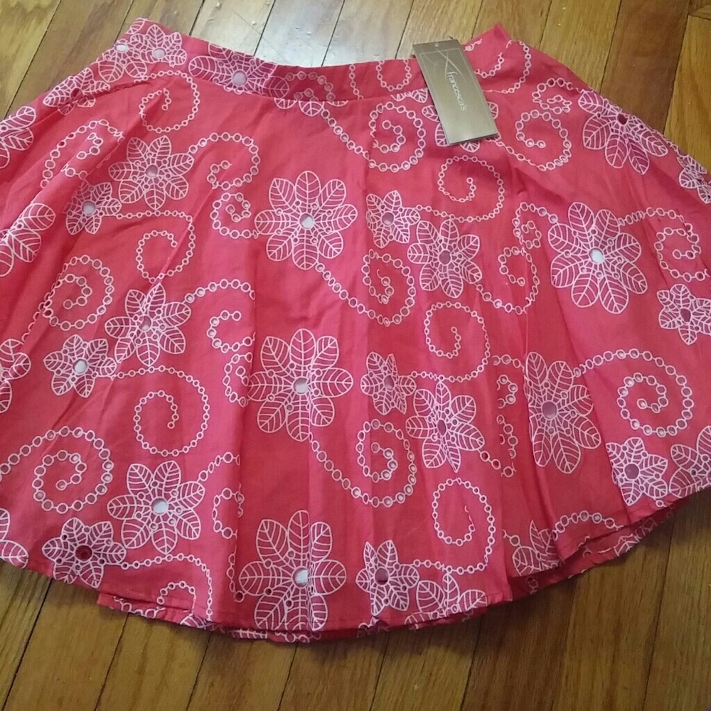 NWT francescas embroidered floral skirt