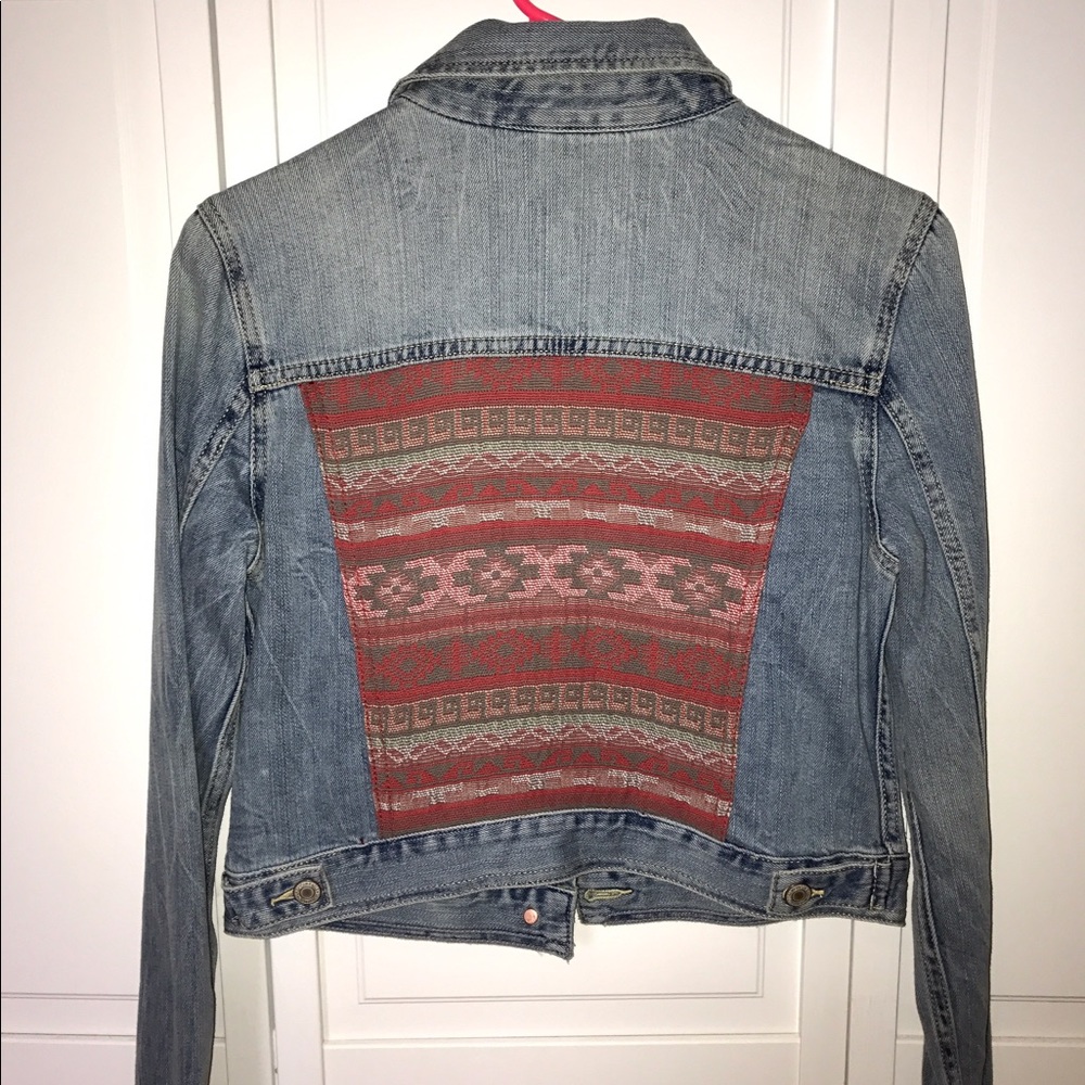 AE long sleeve jean jacket