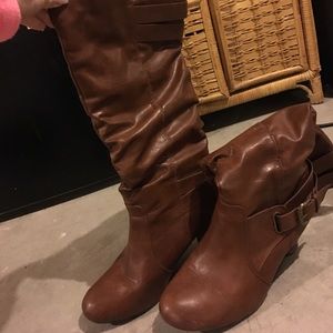 High heal brown boots