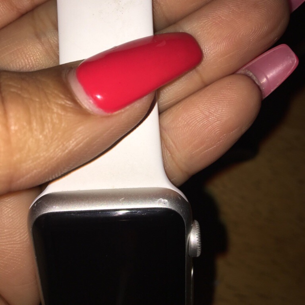 Apple Watch 💋SOLD💋 - Picture 2 of 4