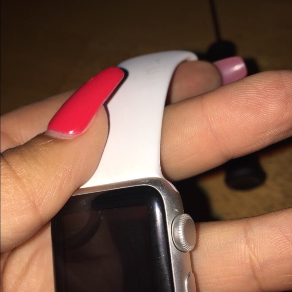 Apple Watch 💋SOLD💋 - Picture 3 of 4