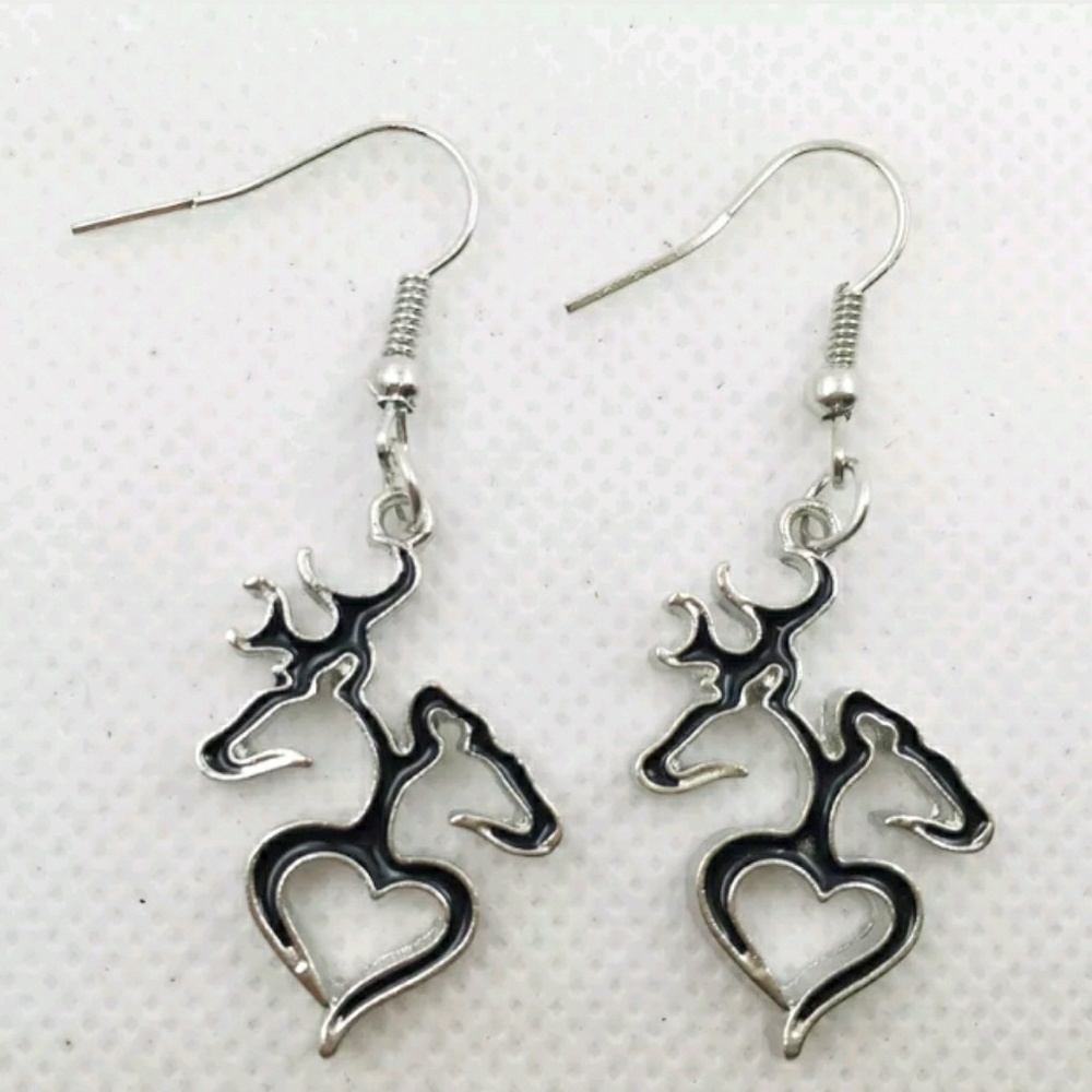 Adorable! BROWNING Deer Earrings - Picture 2 of 2
