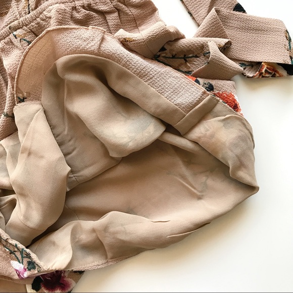 Nude Floral Kimono Romper - Picture 6 of 7