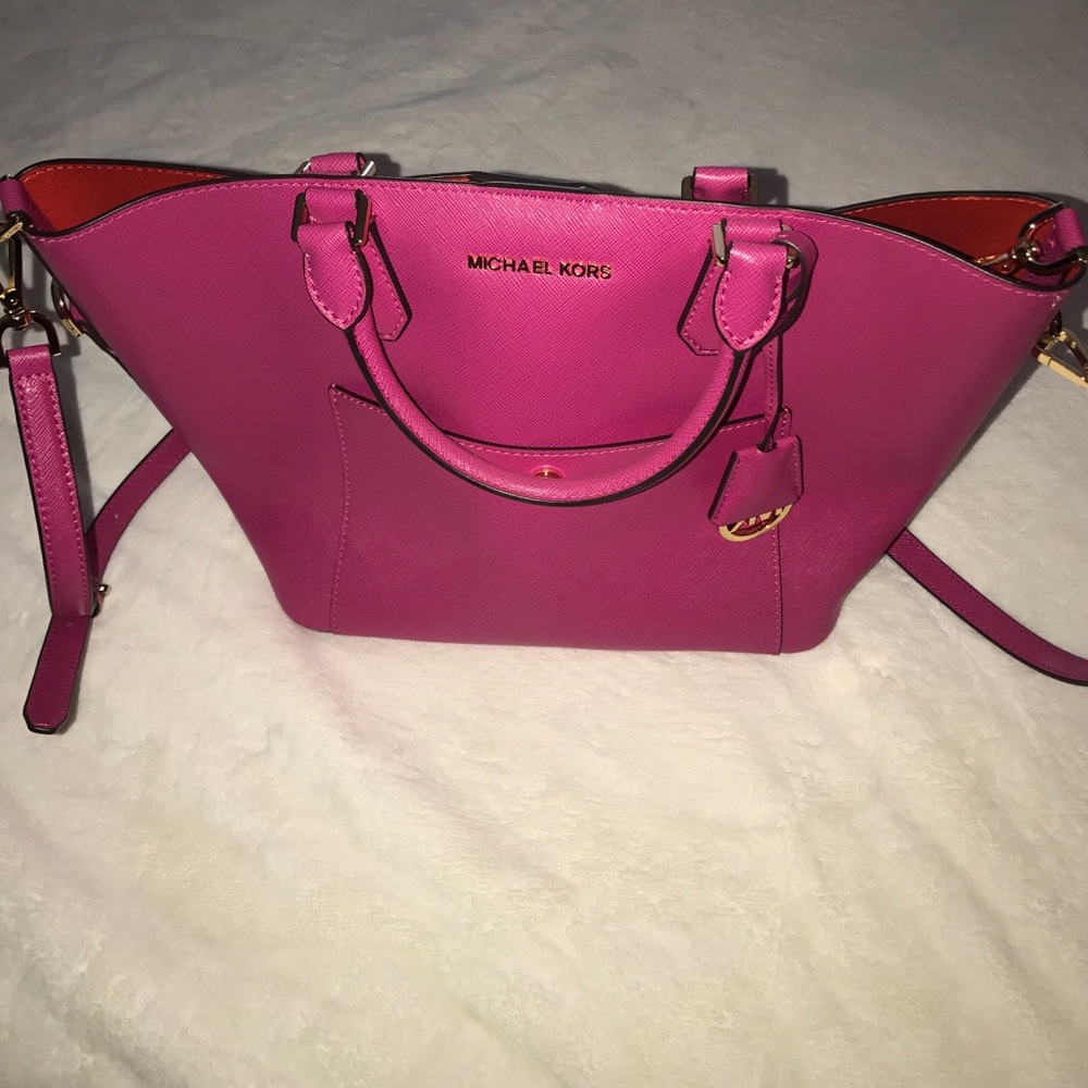 Michael Kors purse