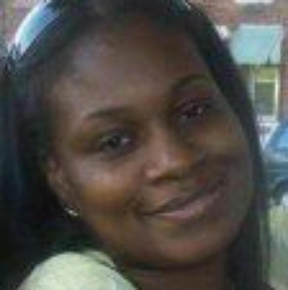 Meet your Posher, Yvette