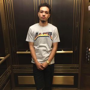 Meet your Posher, Dierre