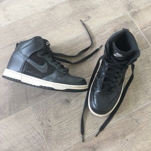 Nike Dunk High in size 9 sneakers
