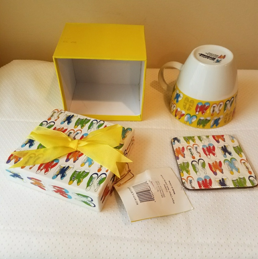 NWOT. SHOE design coffee cup & coaster gift set