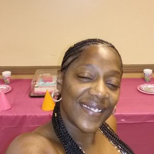 Meet your Posher, Shameeka