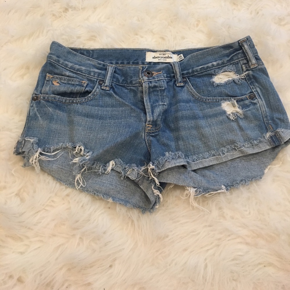 Abercrombie ripped jean shorts (juniors)
