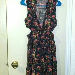 XXI button down cut-out waist dress