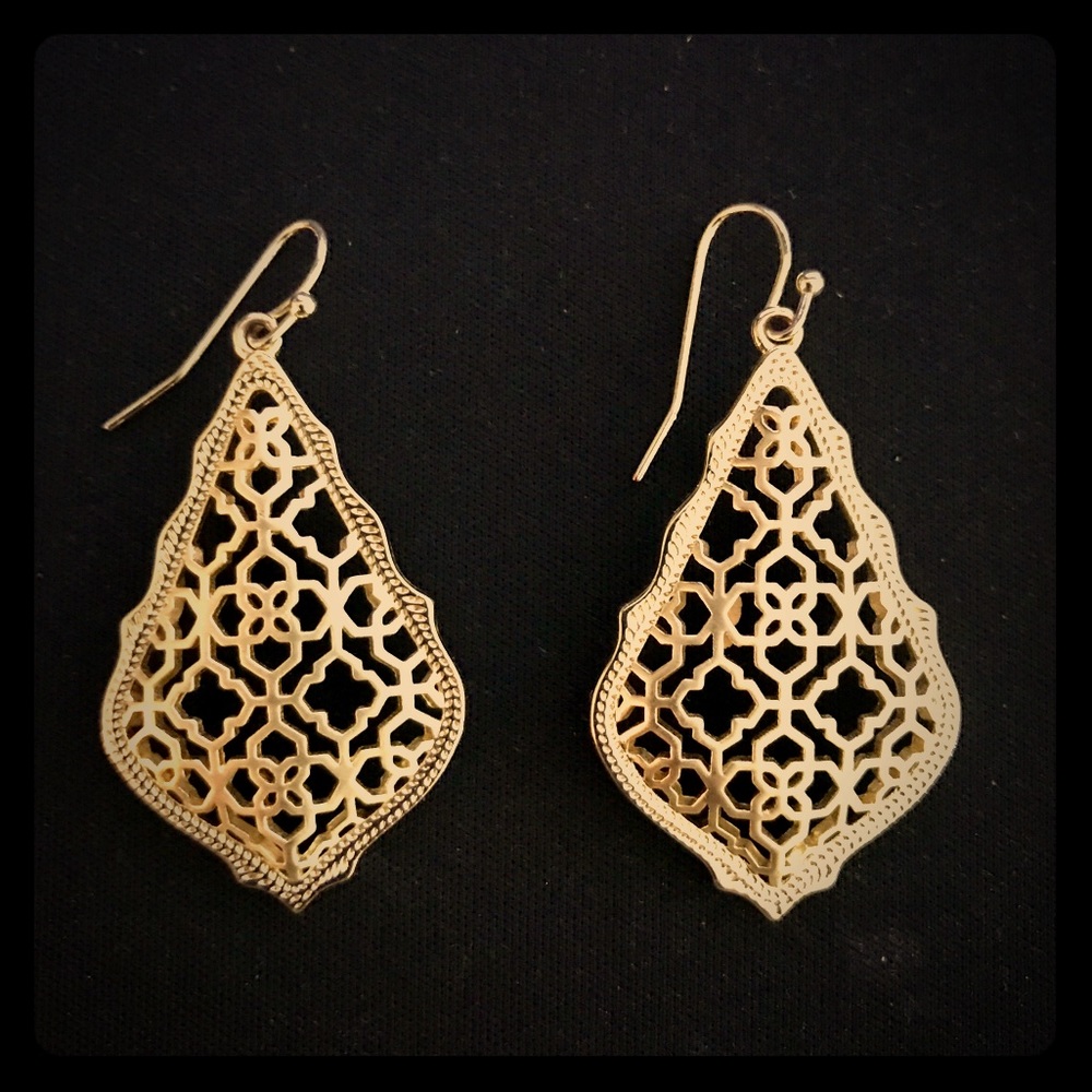 Kendra Scott Addie Earrings in Gold