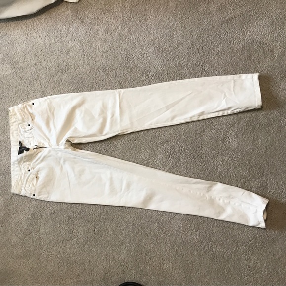 White jeans - Picture 1 of 3