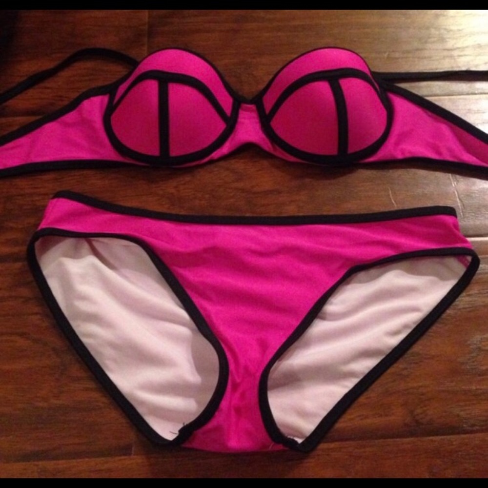Bathin Suit