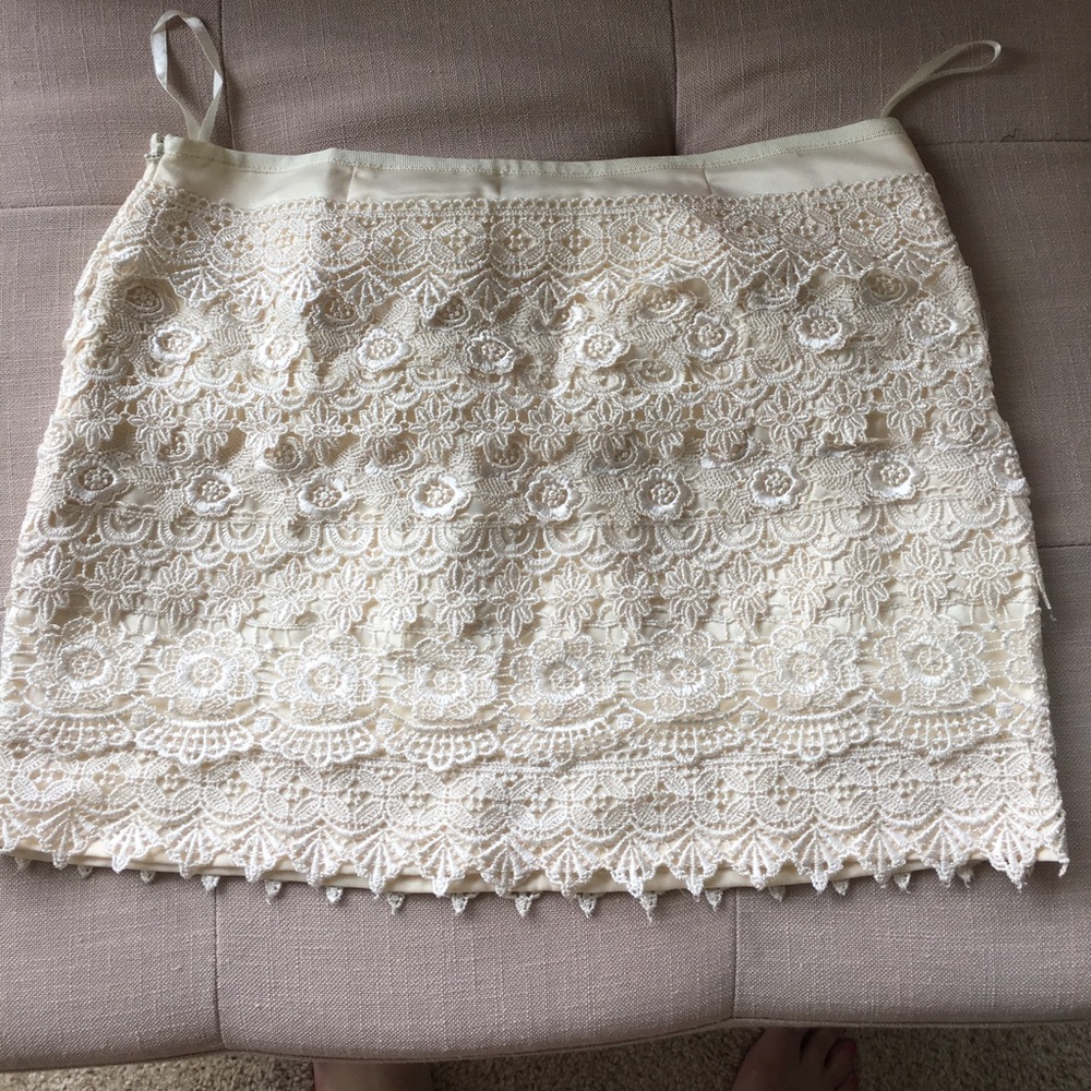 Lacey skirt