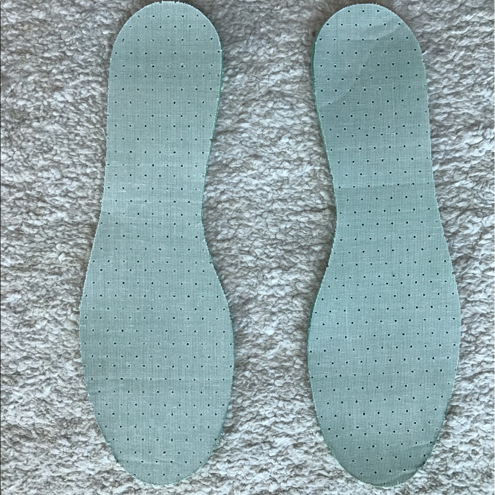 Size 9 shoe soles to put into the shoe