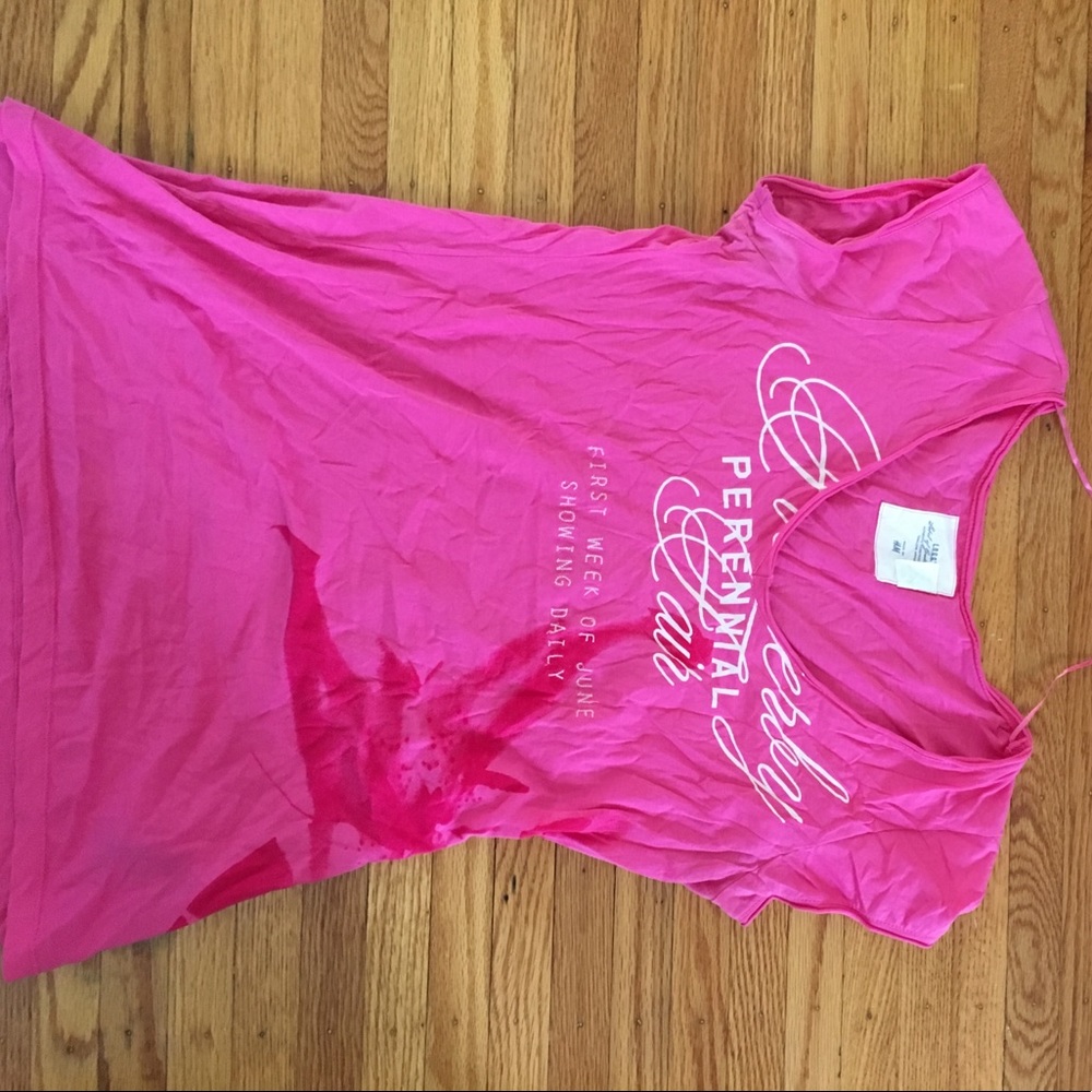 Tee shirt