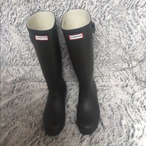 Hunter Tall Olive Green Boots