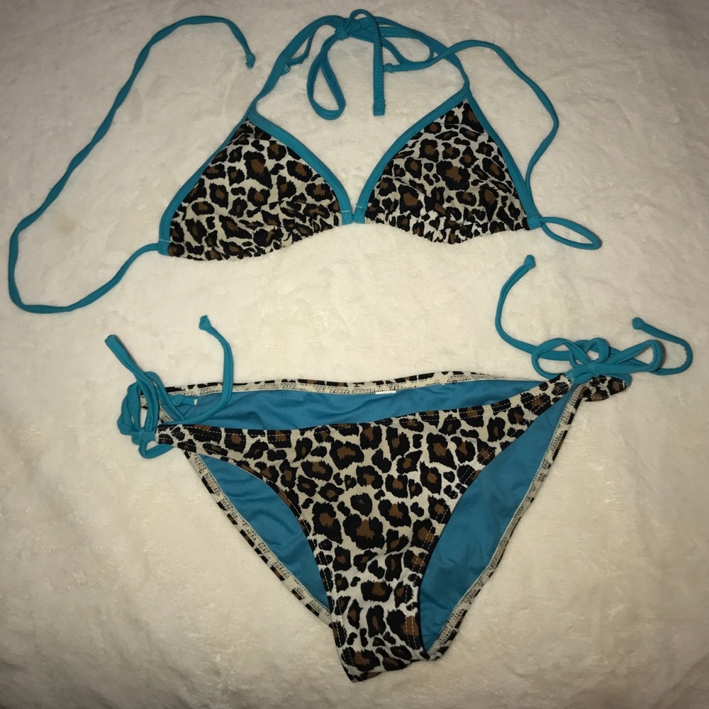 Bathing suit