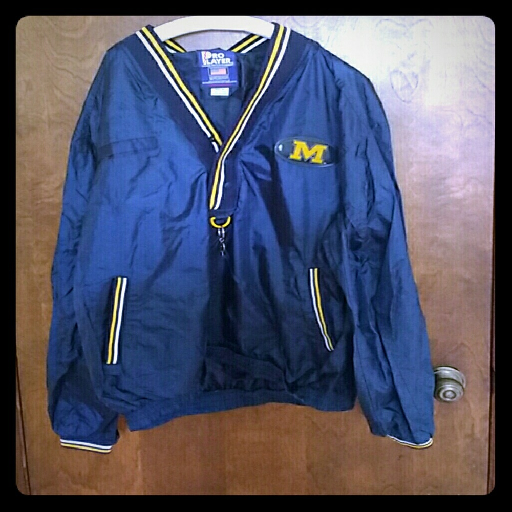 Michigan windbreaker