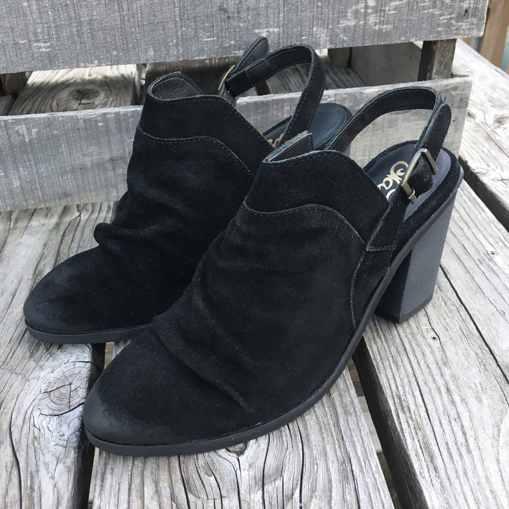 🌻Naughty Monkey Genuine Suede Sling-backs! NEW! - Picture 3 of 9