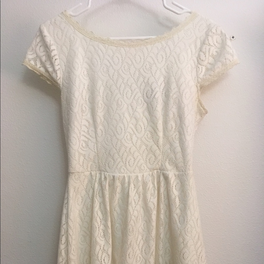 SZ 11/12 County Casual Wedding Dress Cream Lace