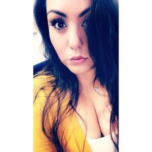 Meet your Posher, Cindy