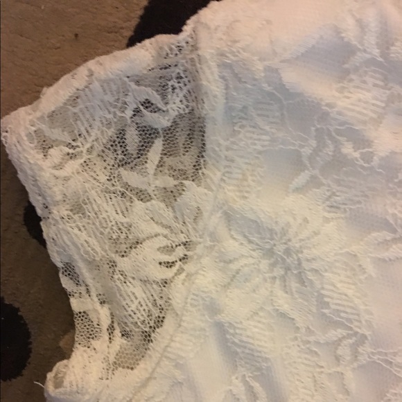 Top - Picture 2 of 3