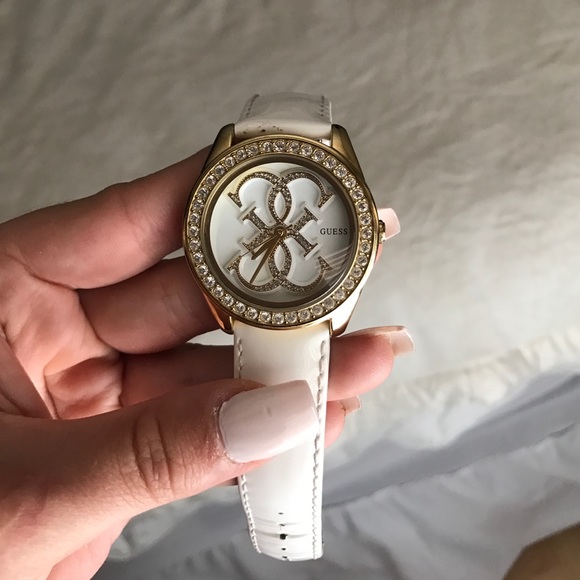 Watch - Picture 4 of 4