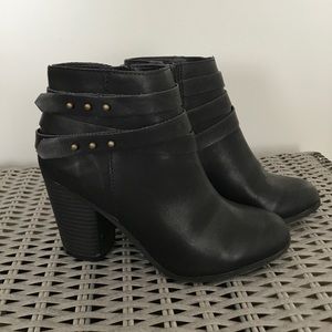 SOLD locally LC Lauren Conrad Black Ankle Boots