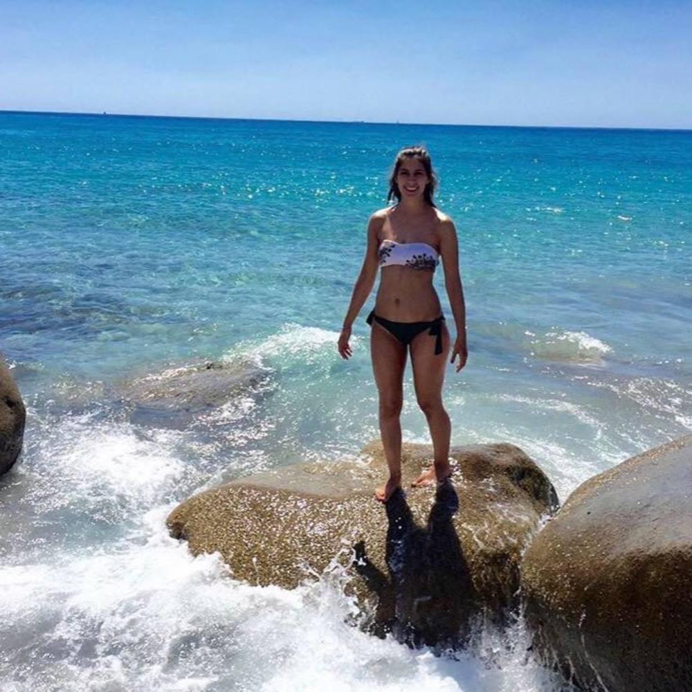 Meet your Posher, Elena