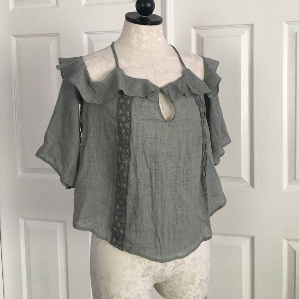 Lush Cold Shoulder Ruffle Top - Picture 2 of 5