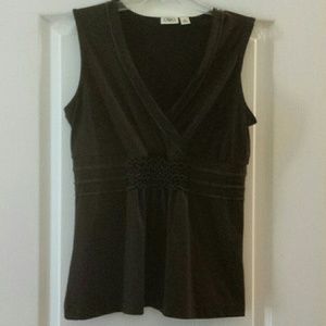 Sleeveless blouse