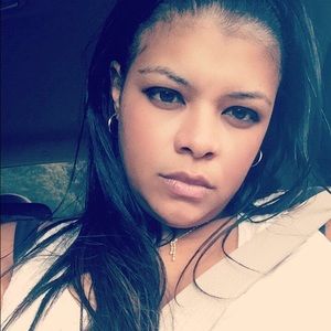 Meet your Posher, Jasmine