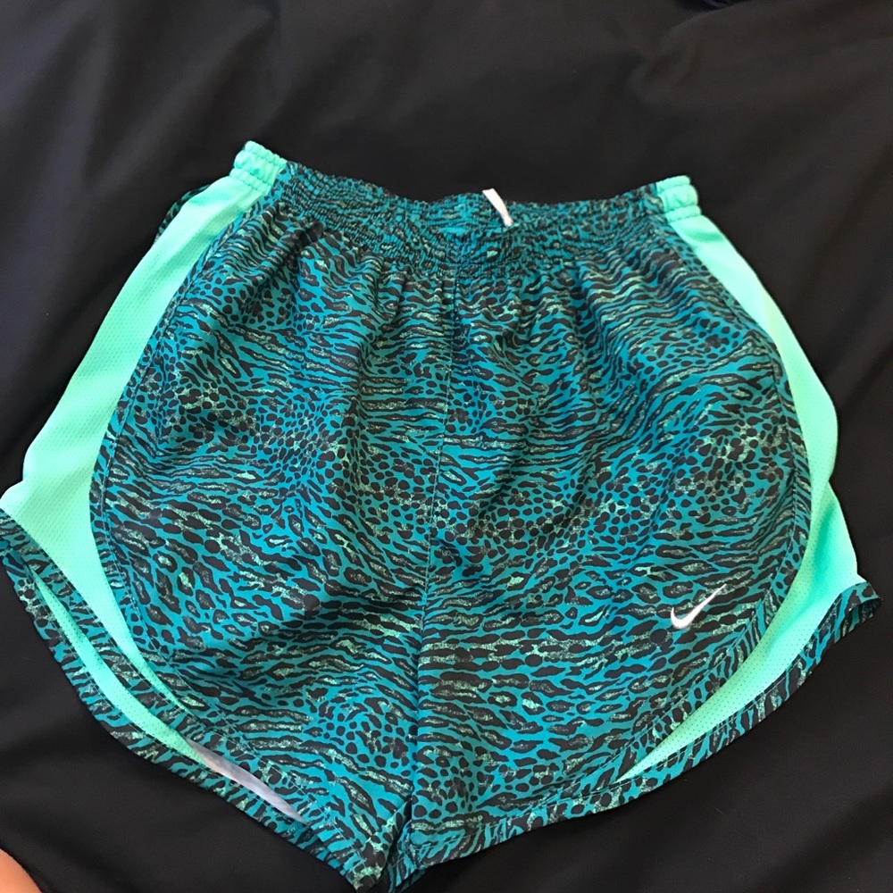 nike leopard running shorts. worn twice.